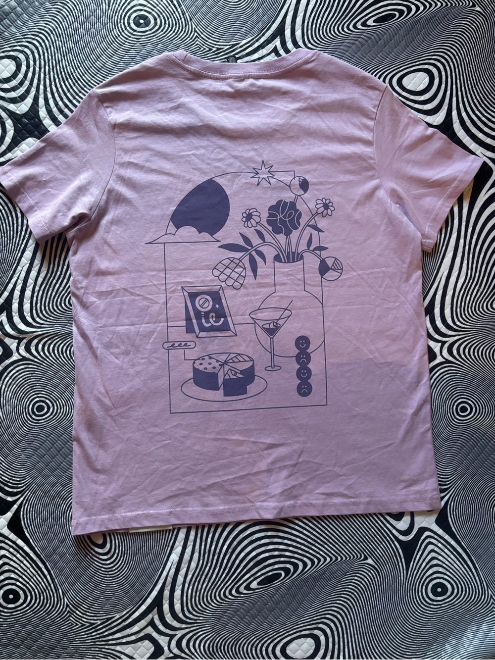 Dovetail Lavender Tee with Small chest Graphic - Picture 2 of 5